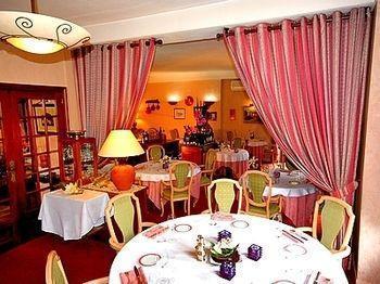 Hotel La Chaum'Yerres Chaumes-en-Brie 外观 照片