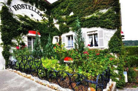 Hotel La Chaum'Yerres Chaumes-en-Brie 外观 照片